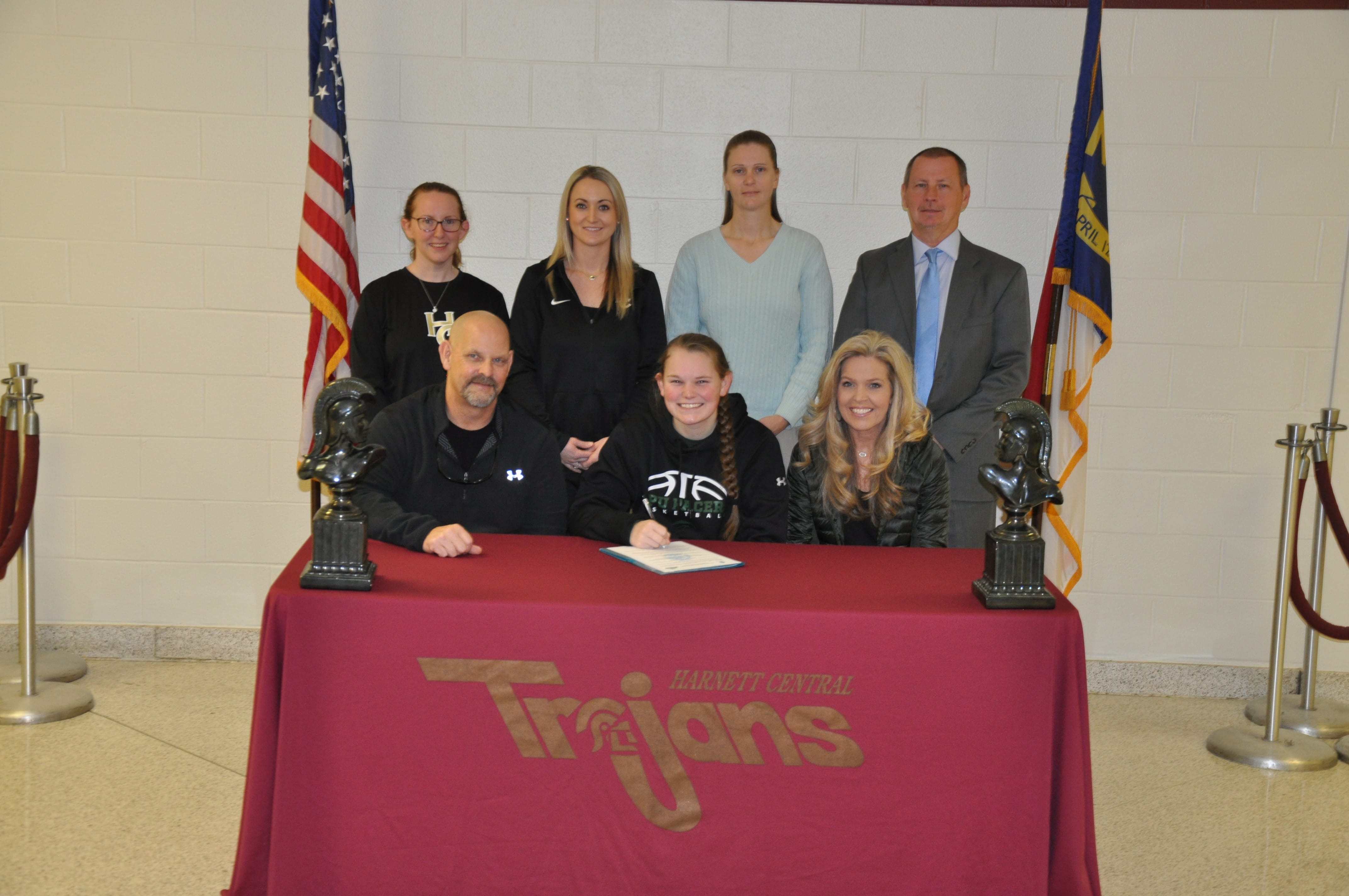 Cabe signs with Peace