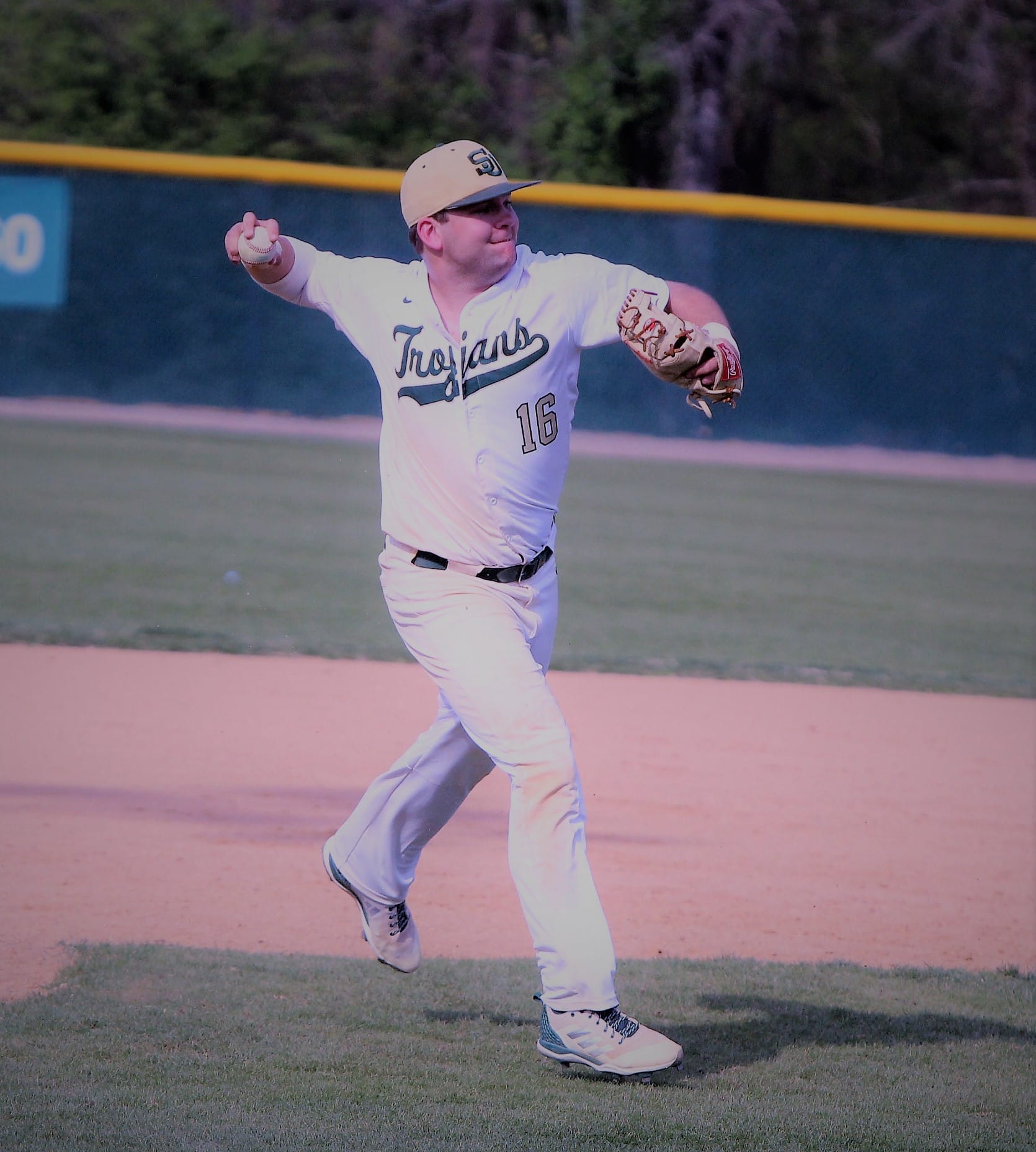 Cleveland edges South in eight innings