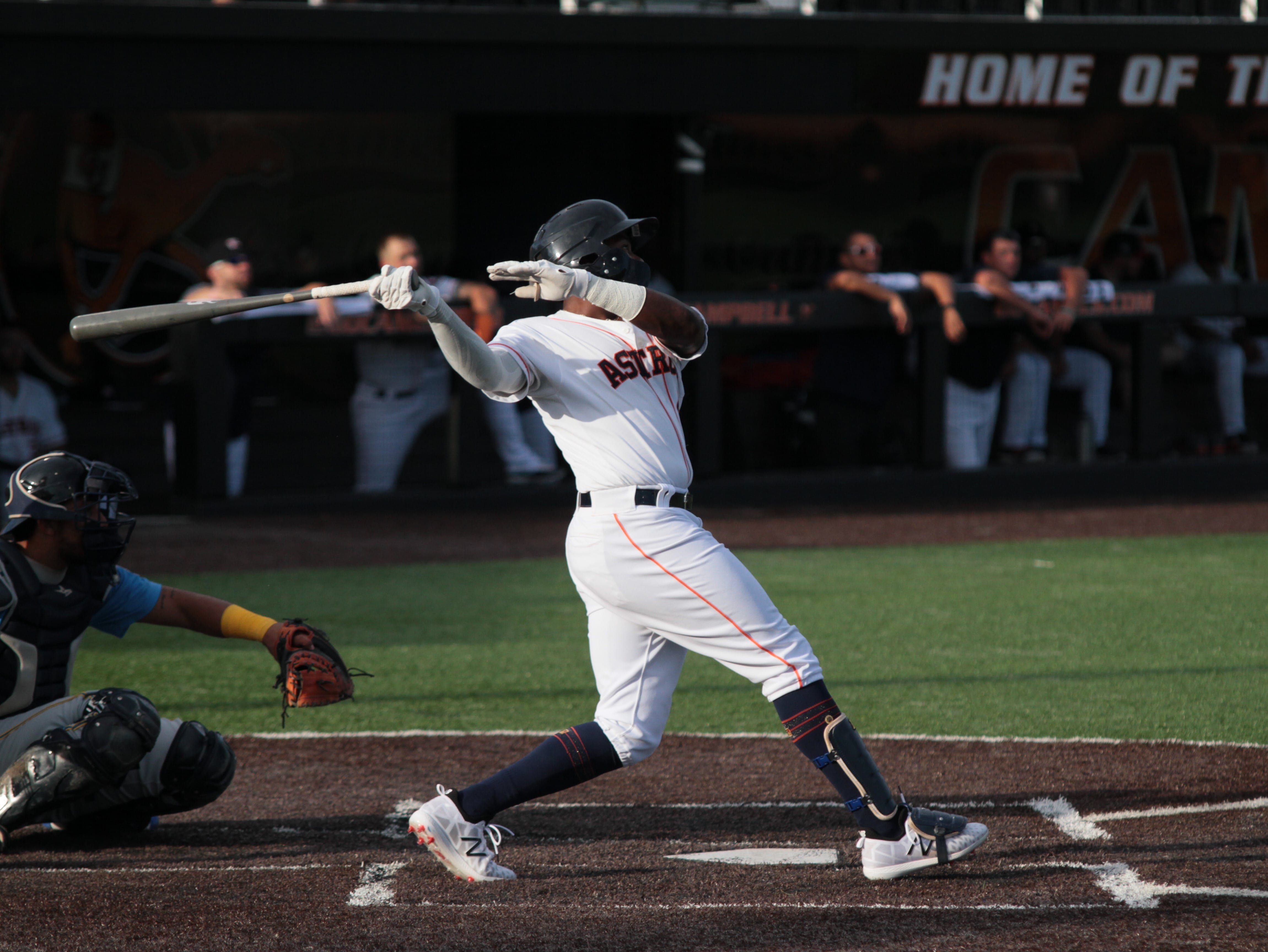 Astros knocked out of first