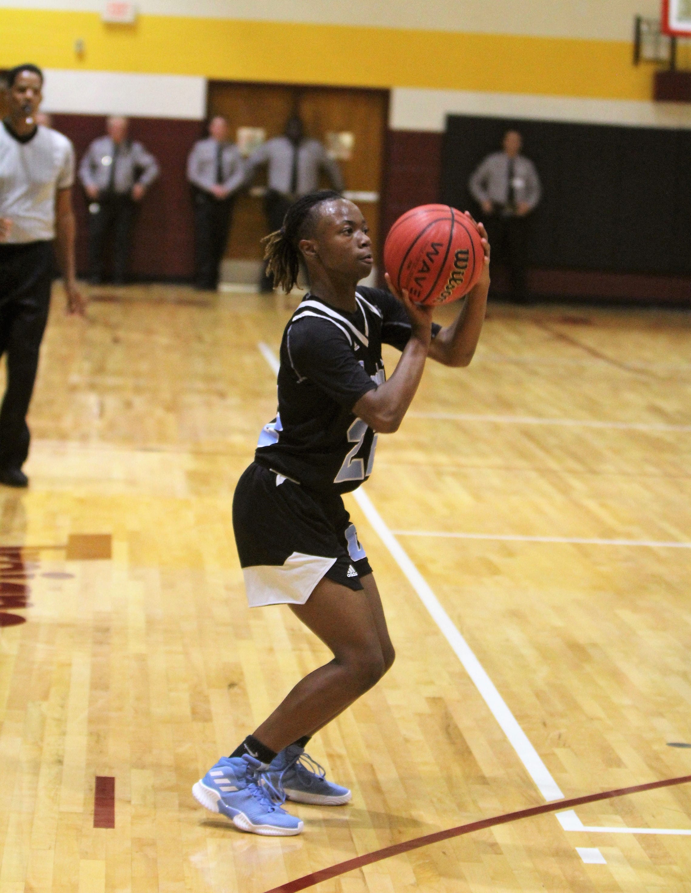 Overhills takes pair over Harnett Central in Tipoff Tournament