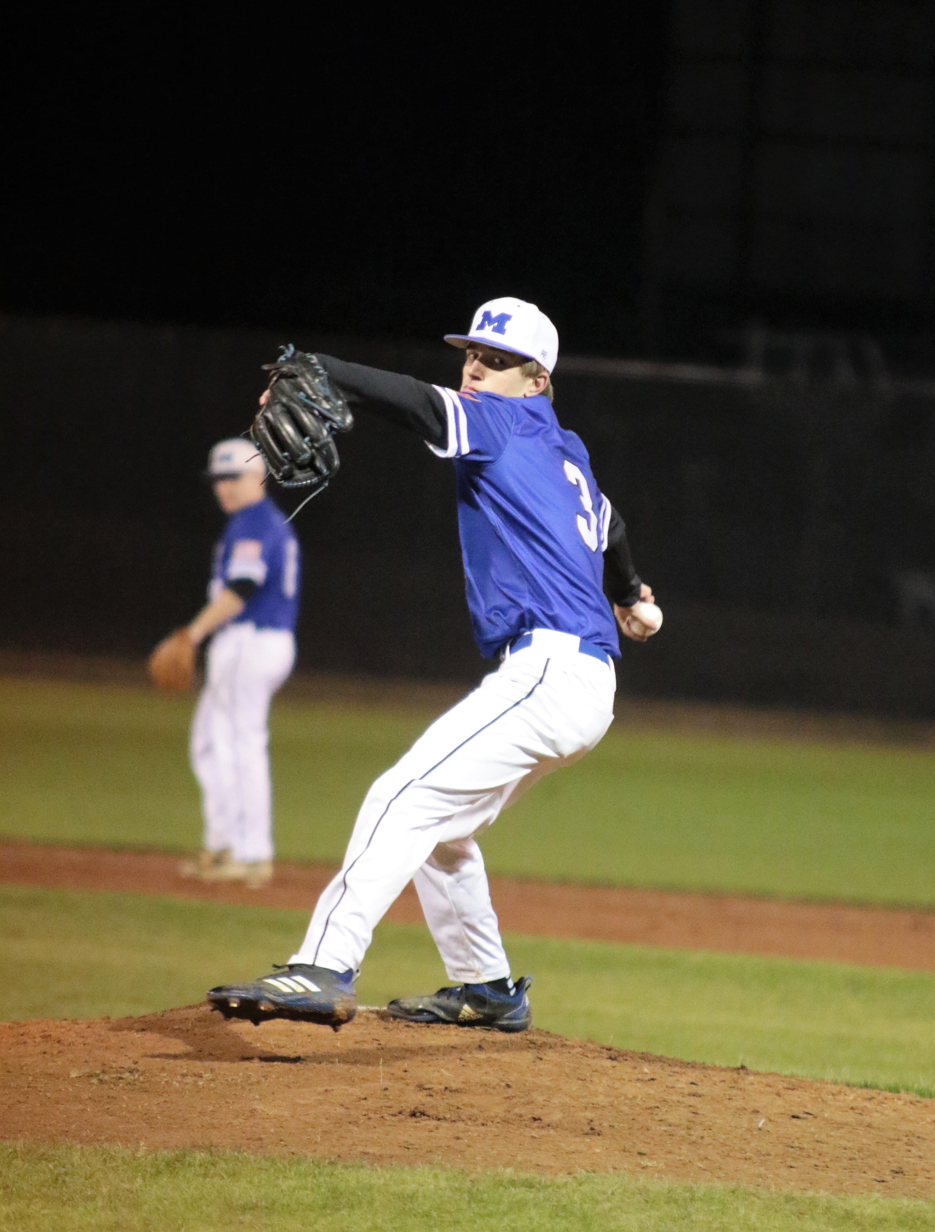 Midway opens its baseball season by downing HC, 15-4