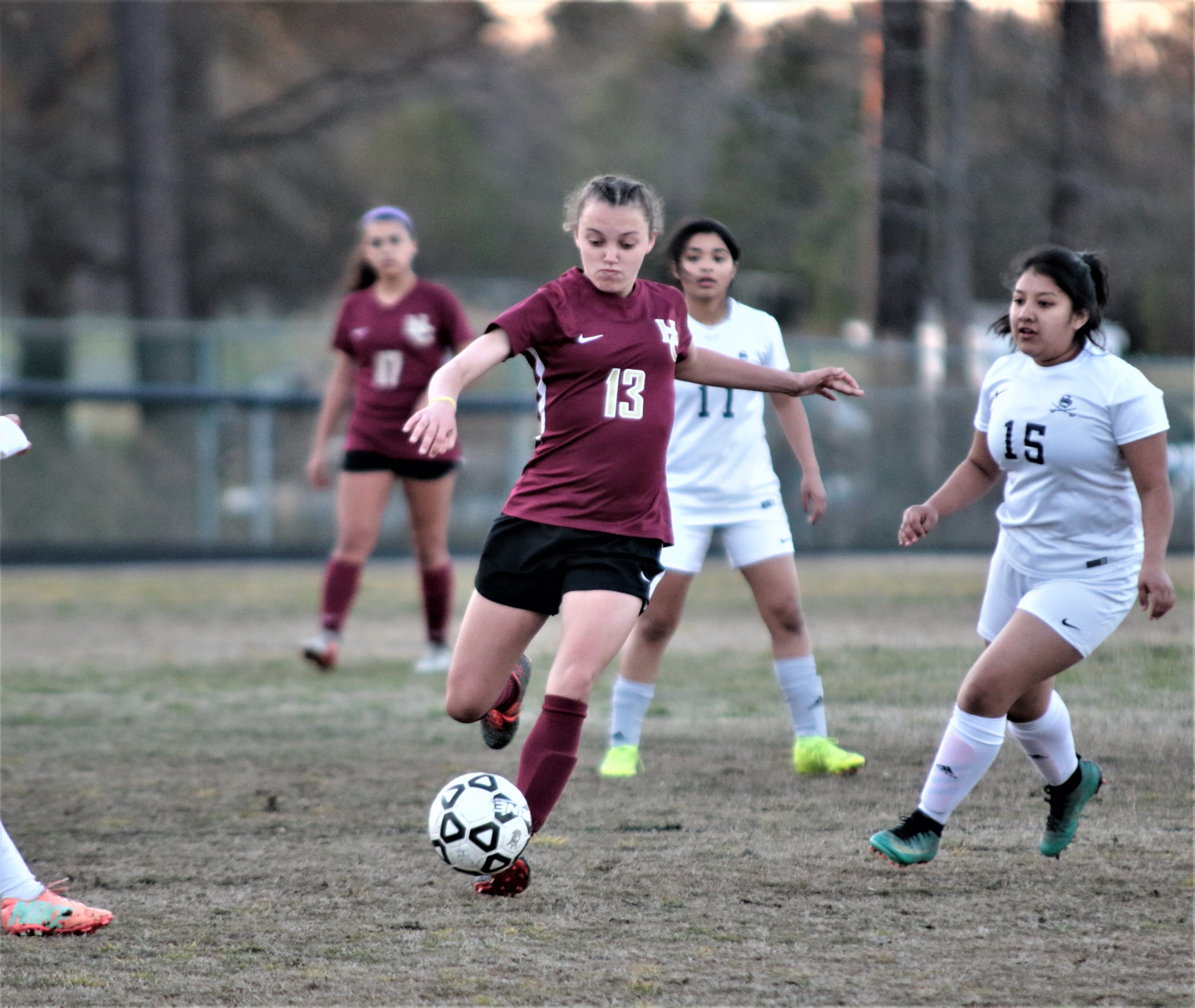 Cavaliers top Central in girls soccer