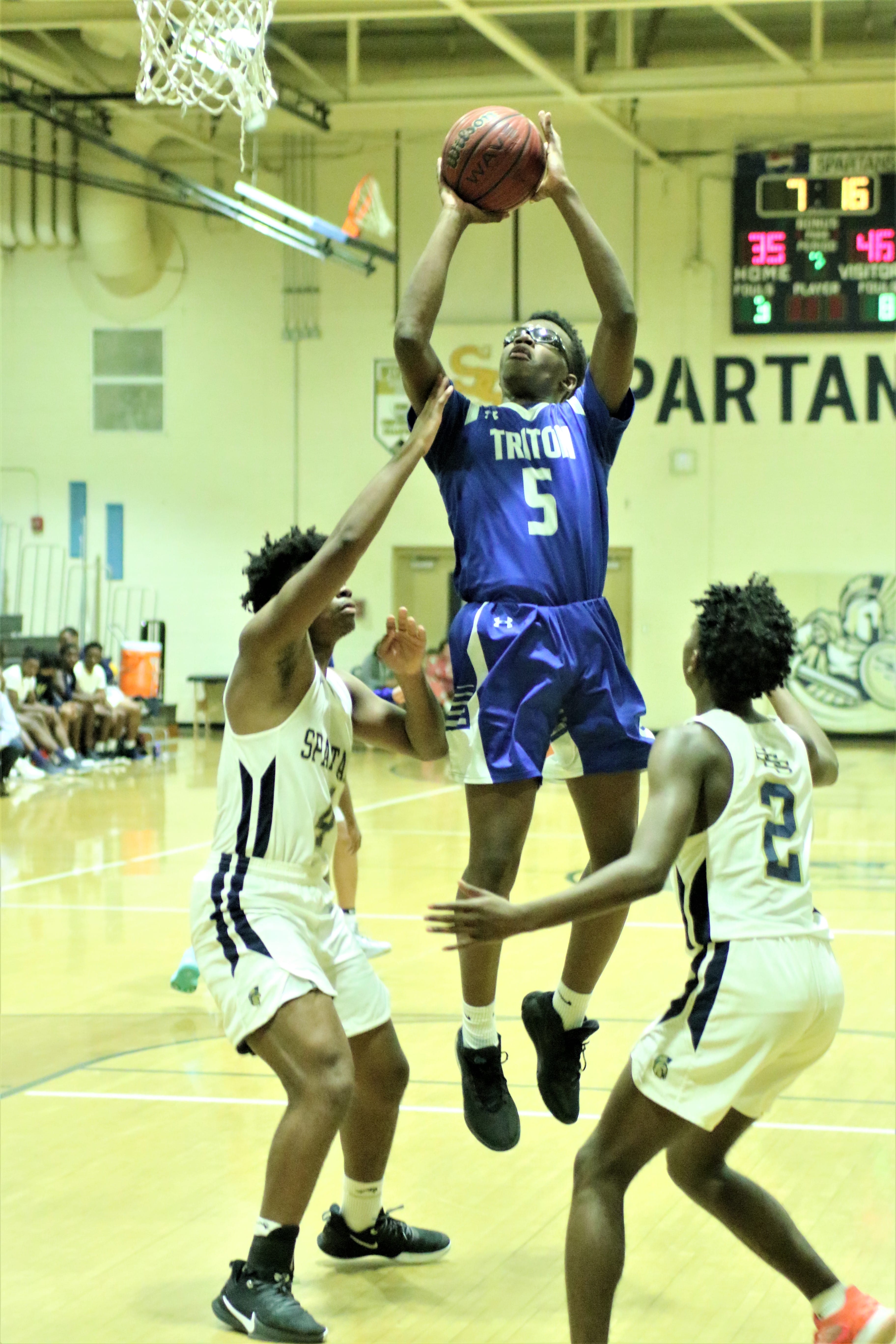 Triton boys win at SSS