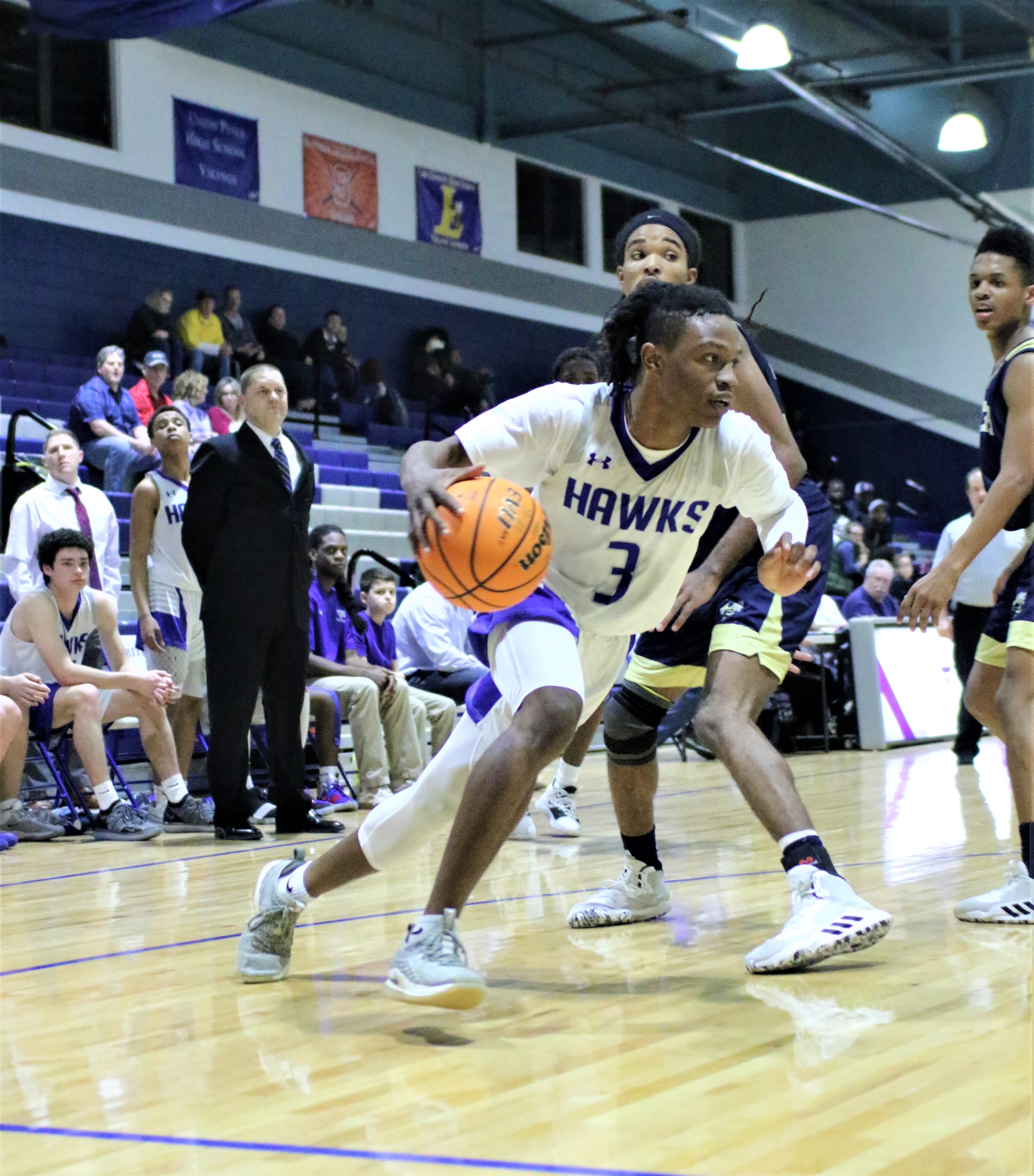 No ‘Lett-down’ for Hawks as late surge leads to win over Lee