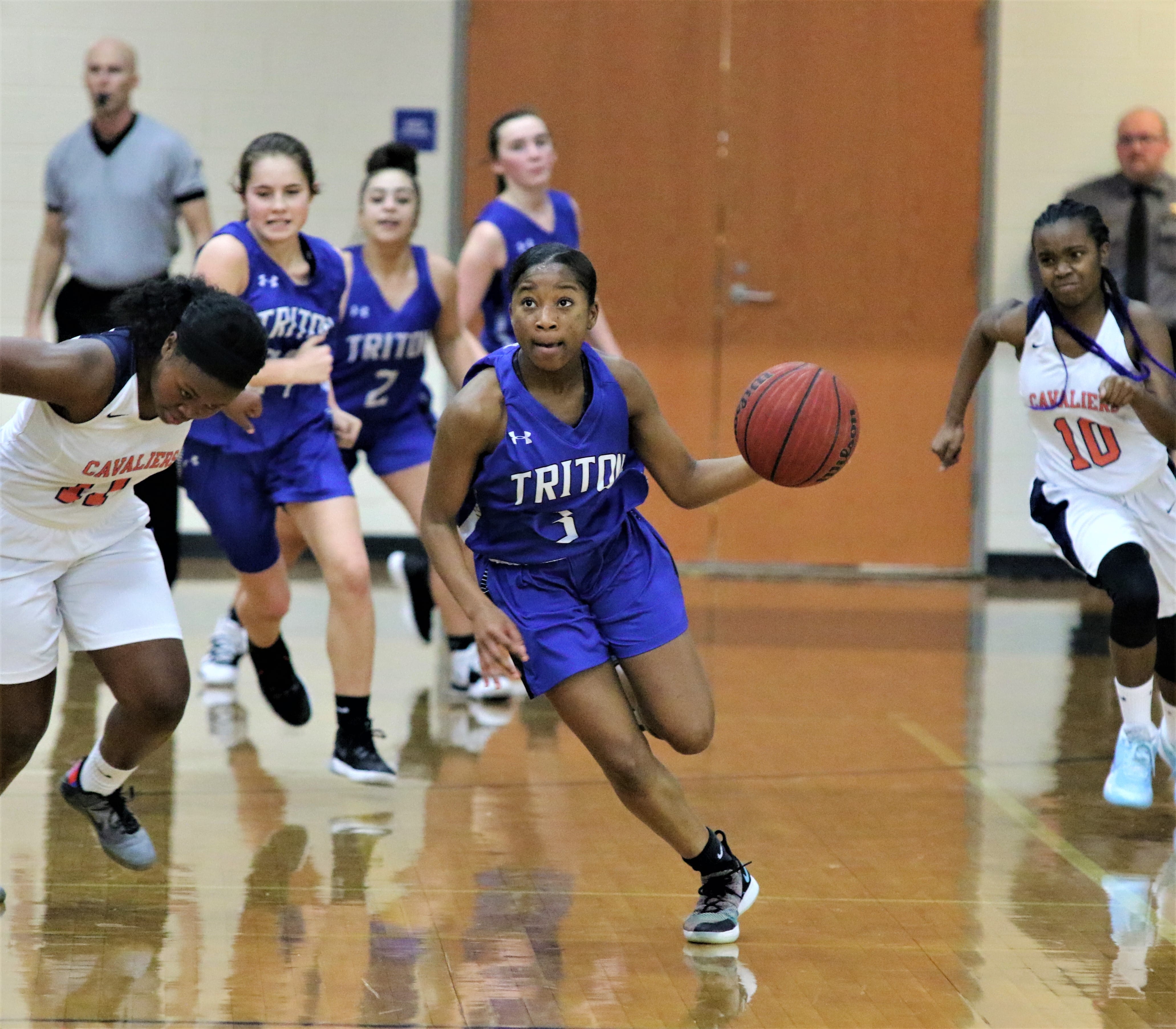 Lady Hawks rally past S. Lee