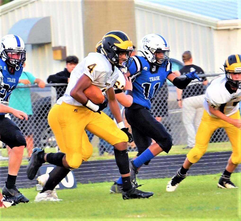 Hobbton outscores Trask, ??-62