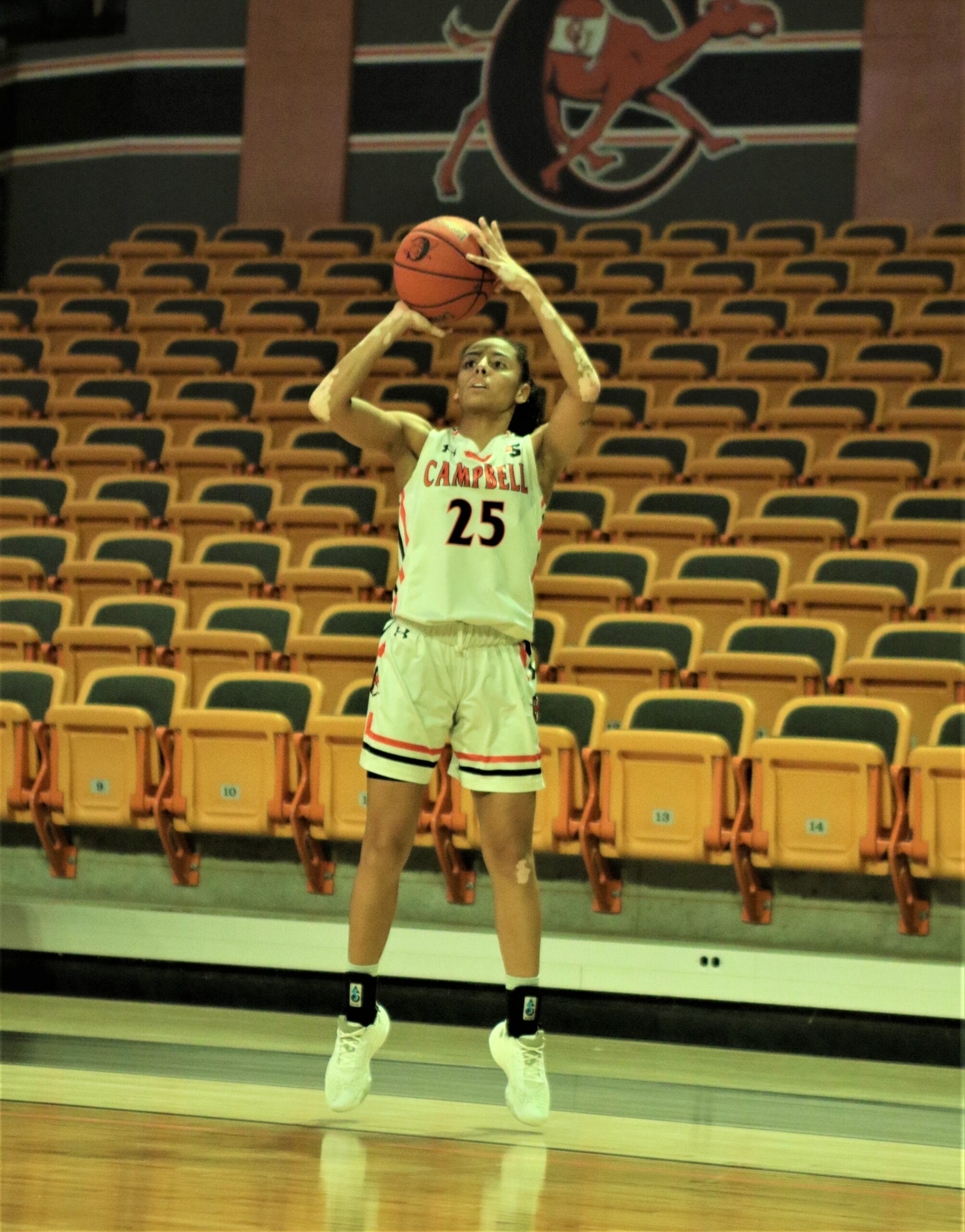 Lady Camels win 10th in row