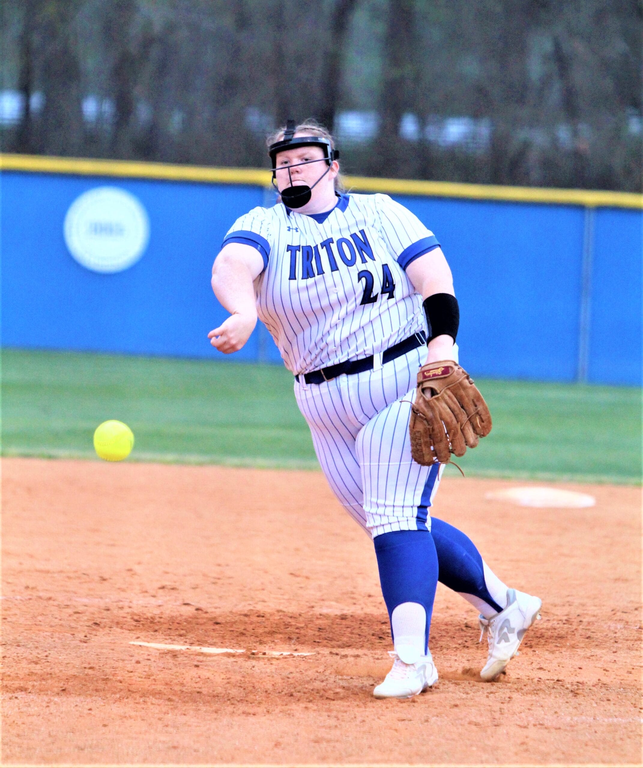 Hawks top Midway in softball as Bass pitches shutout