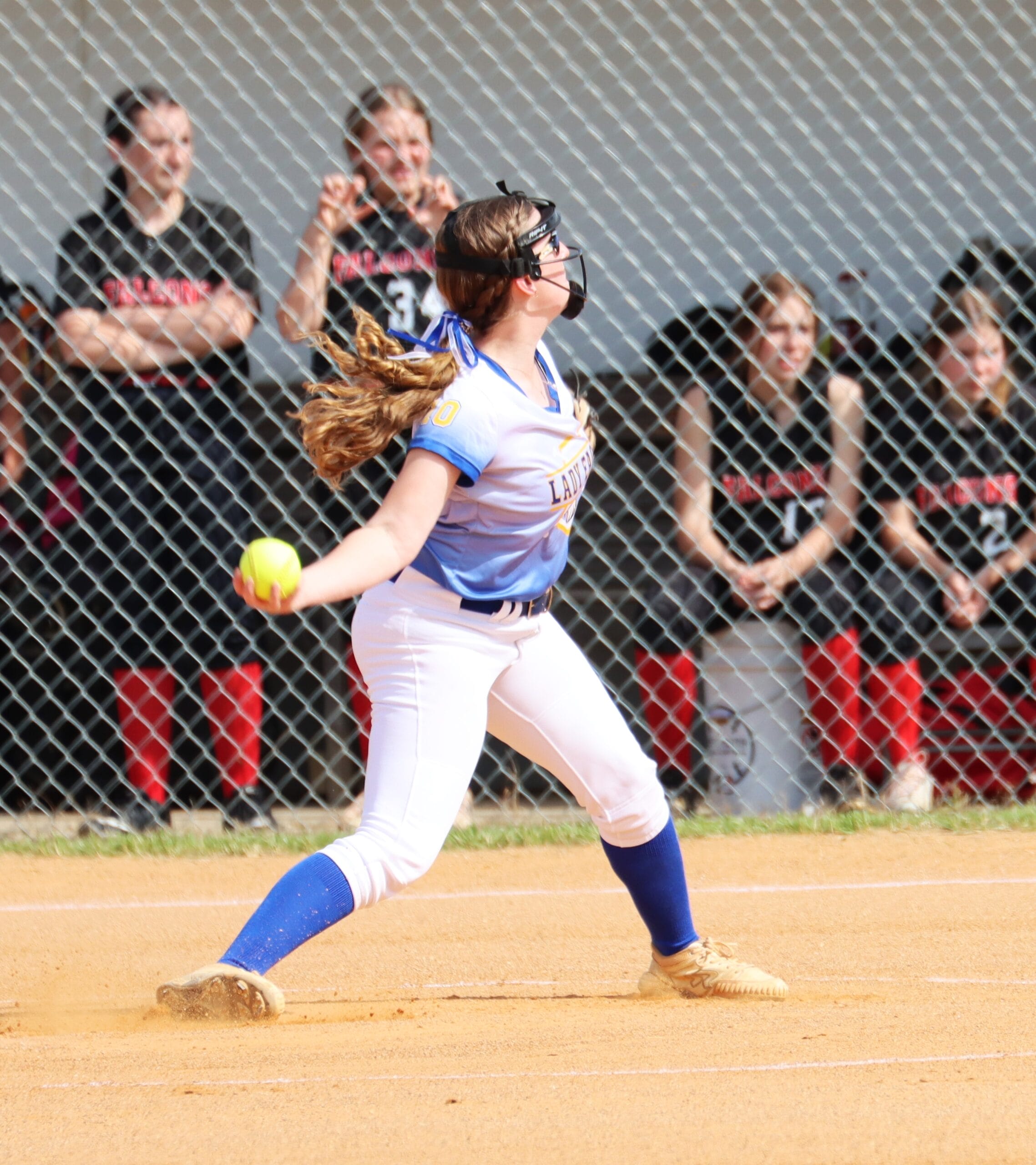 Rhyleigh Horne pitches perfect game on Senior Day for de facto crown