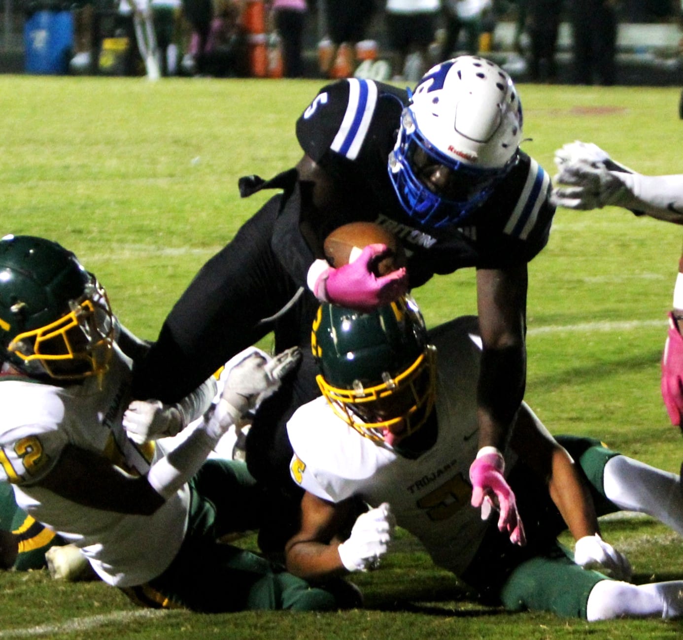 Hawks hold off Pine Forest for 34-20 AAC triumph