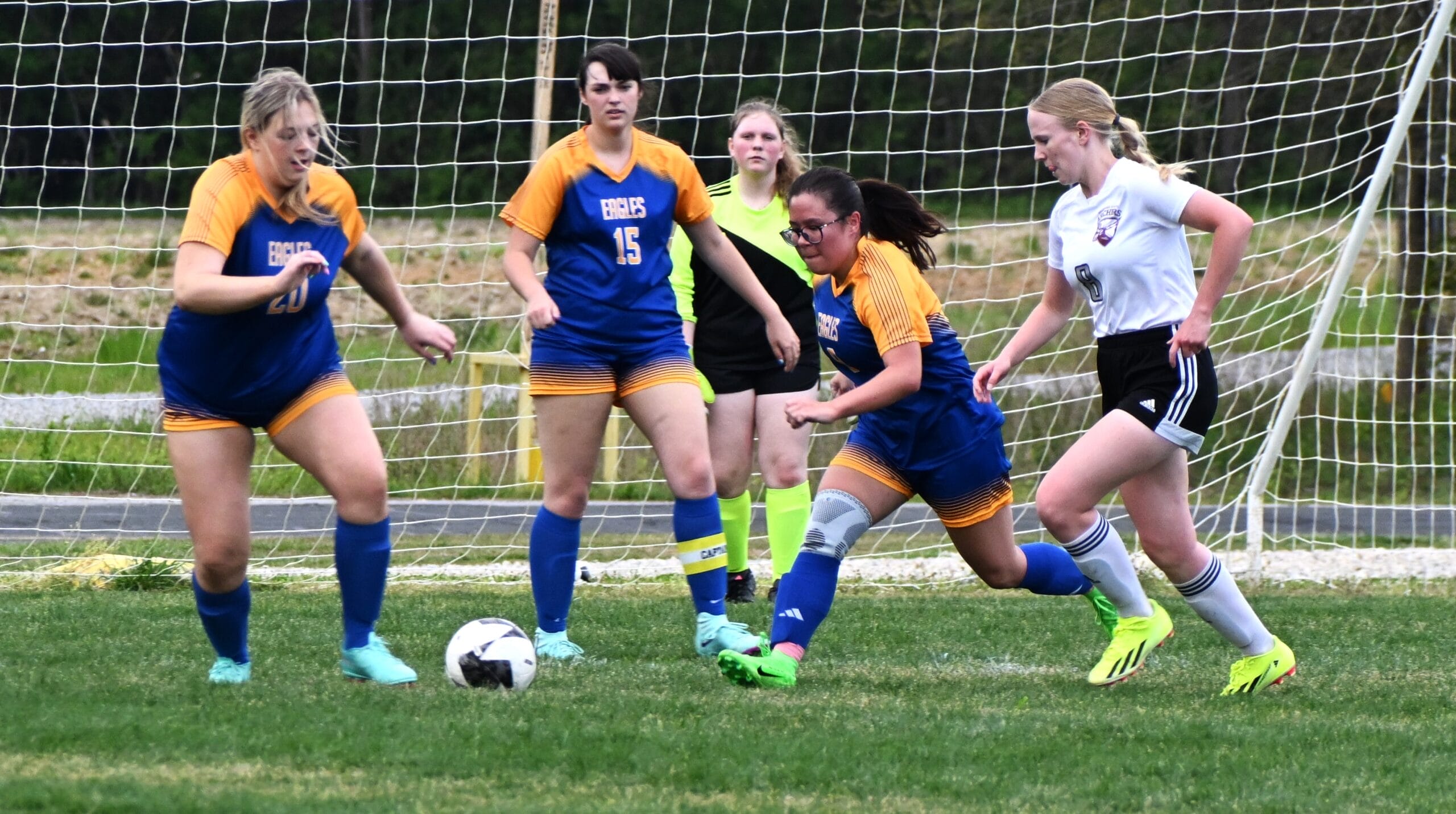 Archers edge Eagles, 2-1, even season soccer series