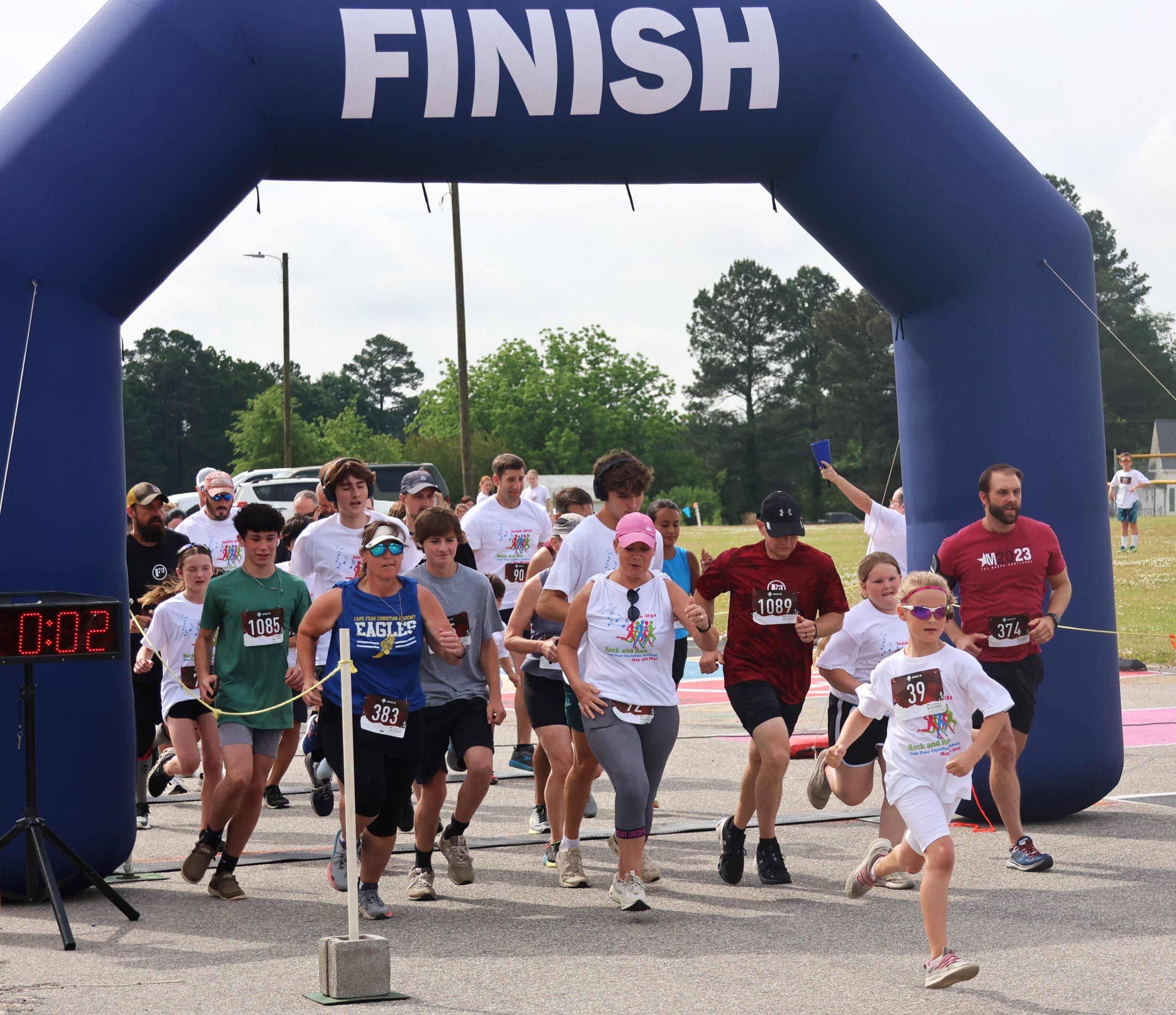 Coach, alumnus capture 5Ks in annual Isaiah Run
