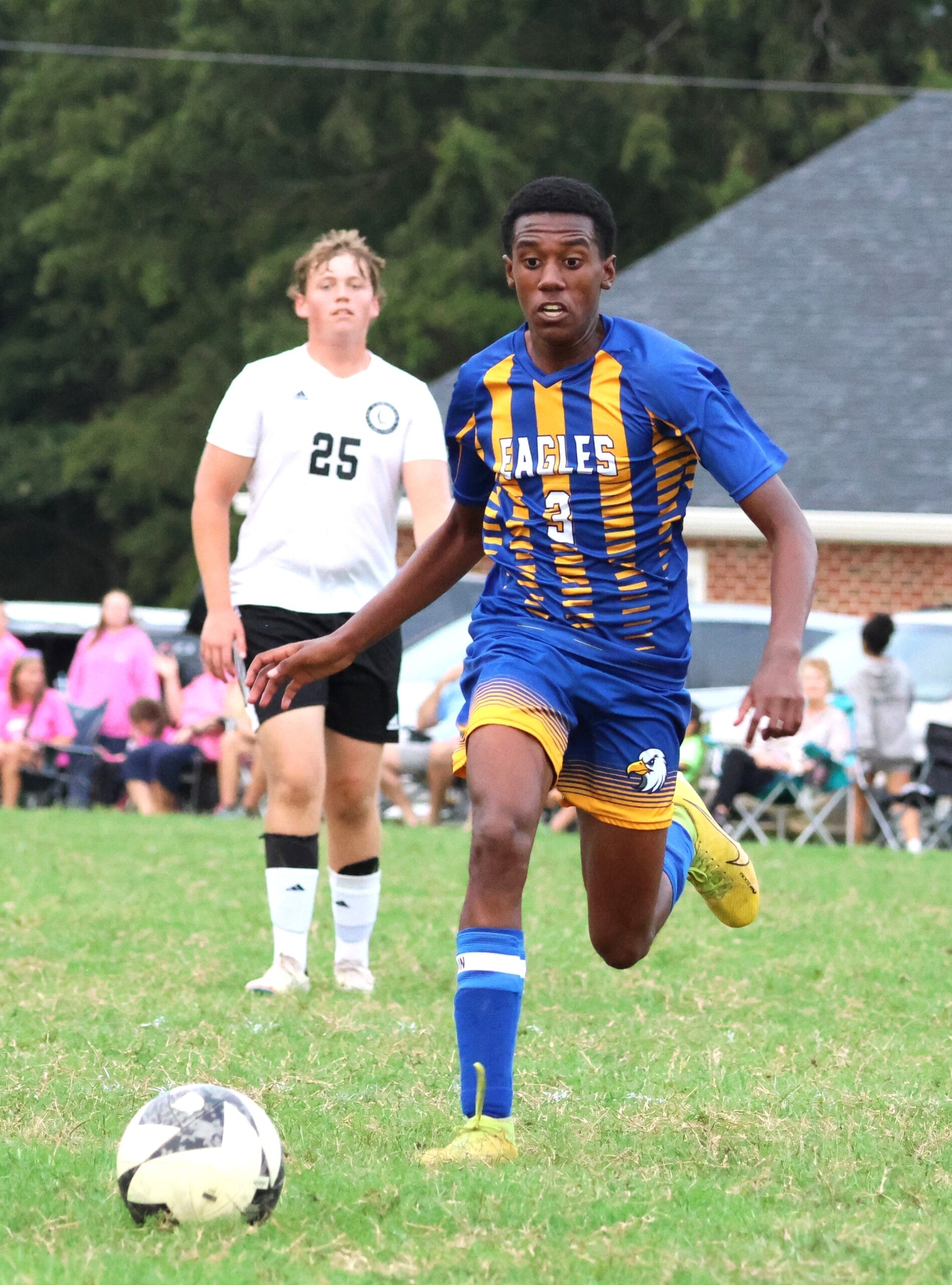 Soccer sweeps Lee Christian as lone senior, 8th-graders honored