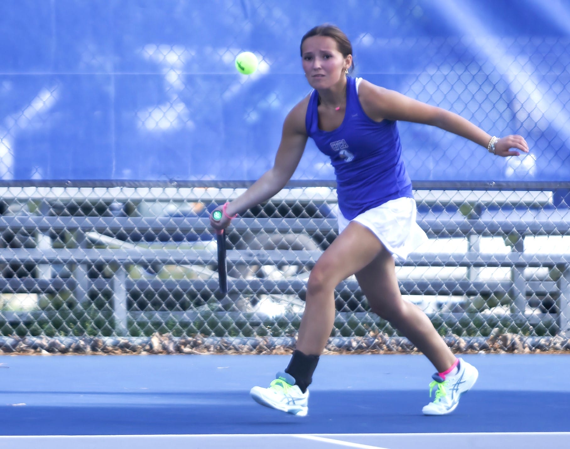 Eagles vanquish visiting Rams, defending state champs in girls tennis