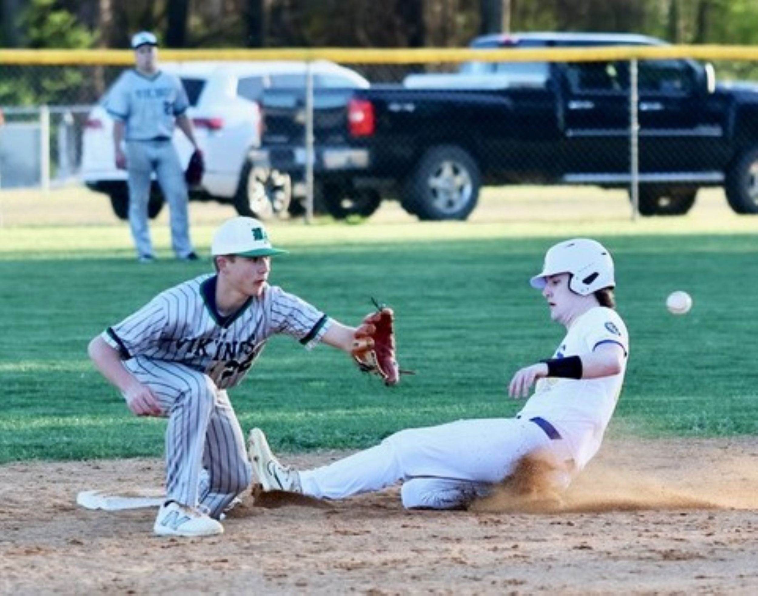 Eagles sweep baseball doubleheader with Halifax