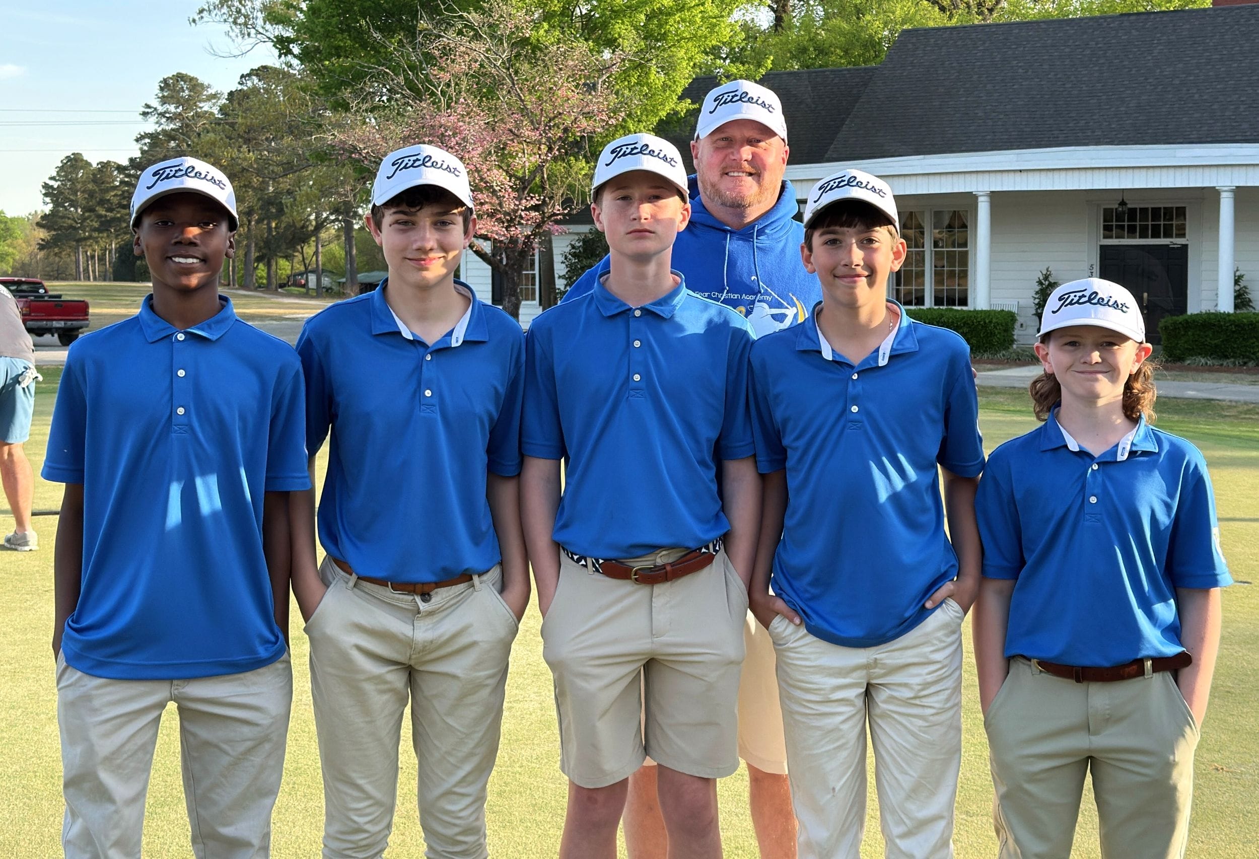 Middle School boys golf wins match at Chicora