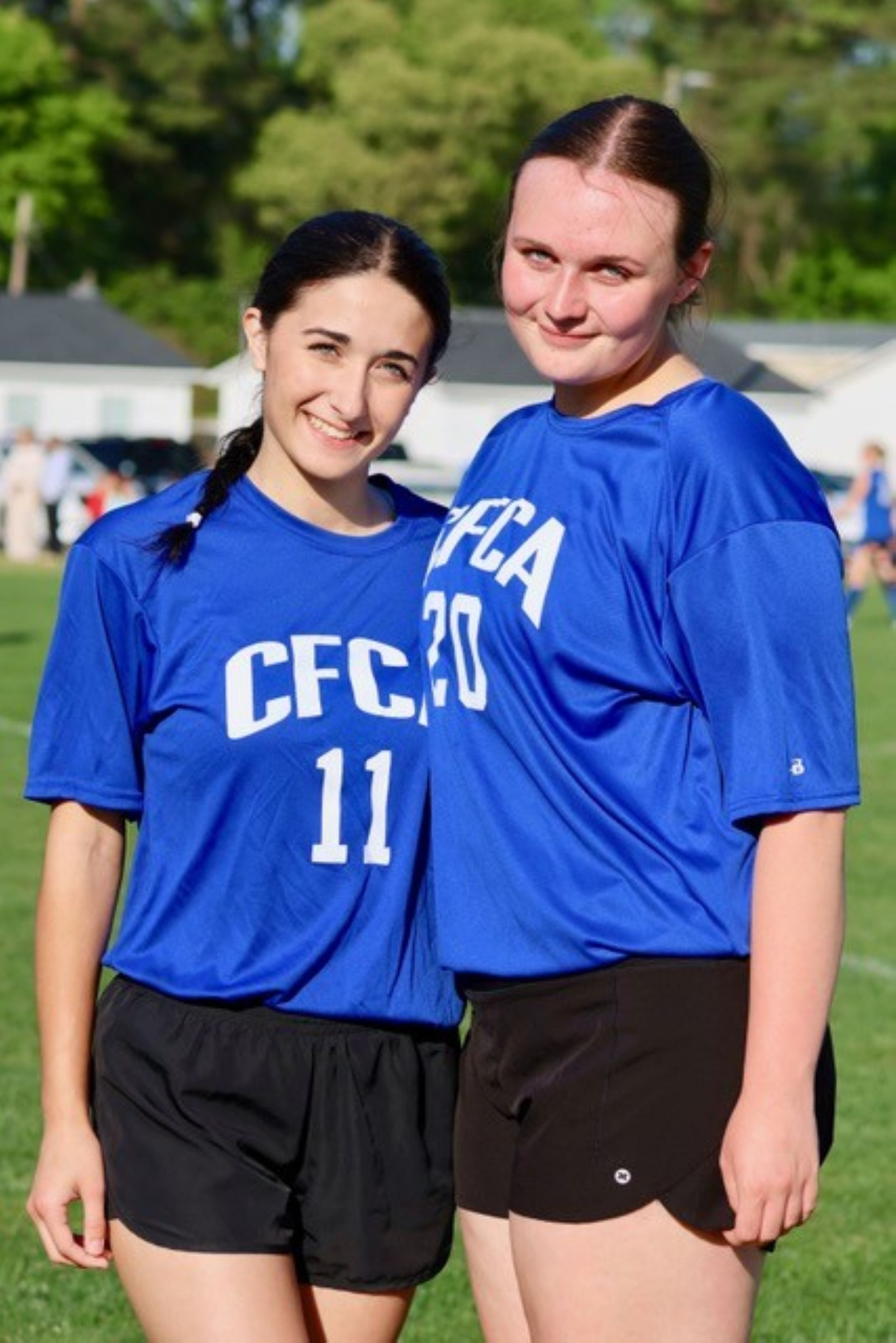 Eagles recognize eighth-graders, seniors in soccer